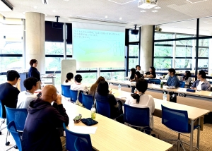 別科授業風景（全体）_明るめ.jpg